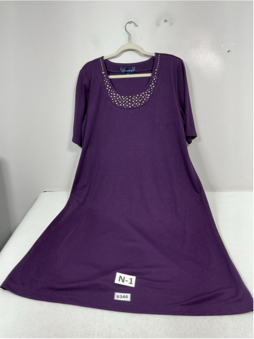 Womans Excellent Susan Graver Pullover Midi Shift Dress Large Purple Stud Accent